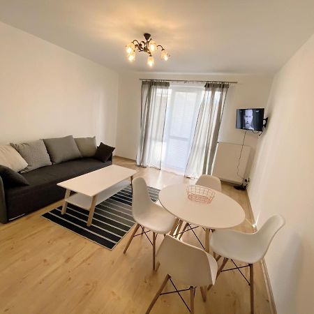 Easy Apartamenty เชชูฟ ภายนอก รูปภาพ